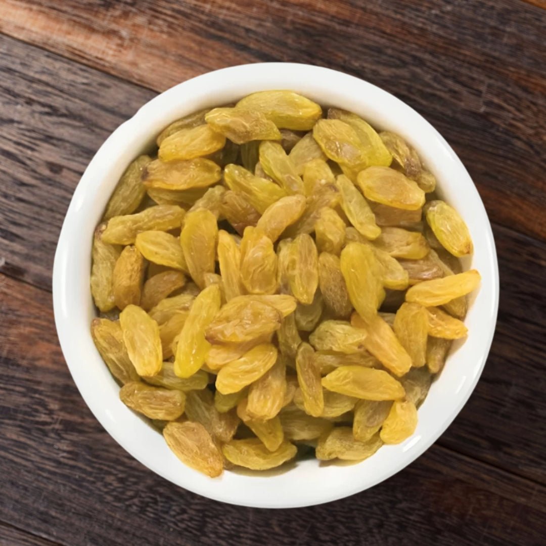 Long Raisins – Seedless Nasik Farm Sun Dried | TGF – thegreenfuels.com